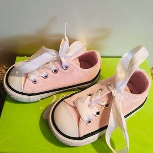 Toddler Converse- light pink velvet